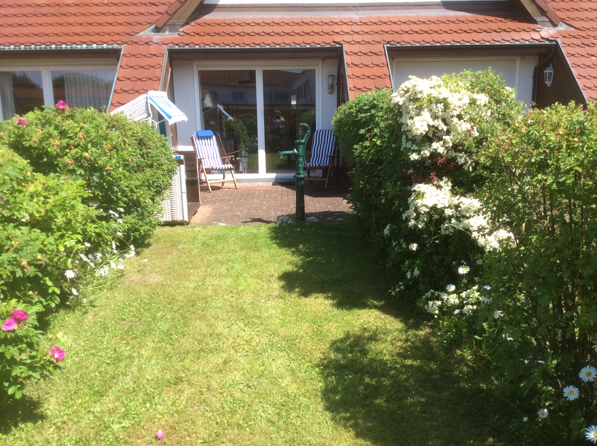 Vorderansicht des Hauses